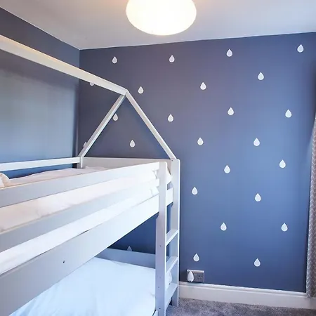 Host & - The Snug Holiday home Skelton (North Yorkshire)